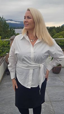 Hovedbilde Velisse Shirt (6809) White - ca 25. august ...