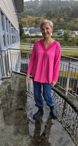 Hovedbilde MILA LACE TOP V-NECK - pink