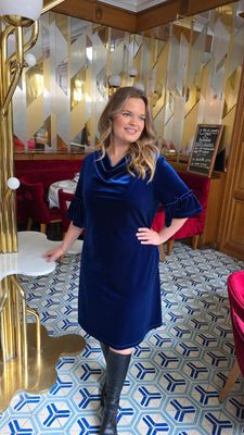 Hovedbilde VELVET DRAPE DRESS - kongebl&aring; 