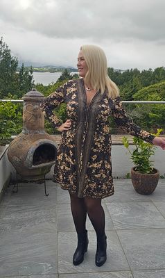 Hovedbilde Lauren Short Dress ( 100 cm ) - black/gold - ca.1 ...