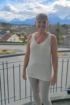 Hovedbilde NORA LACE SINGLET - beige