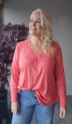 Hovedbilde MILA LACE TOP V-NECK - coral