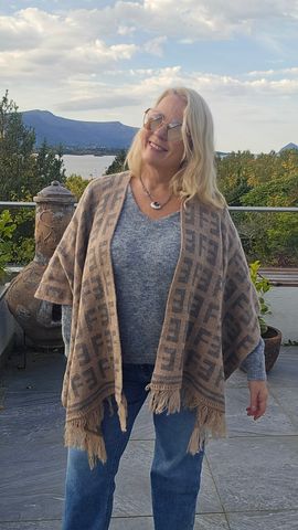 Hovedbilde ROXANA PONCHO SCARF ( dl1902 ) - beige w/grey