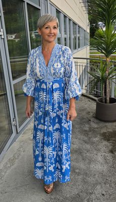 Hovedbilde GABRIELLA DRESS –  capri blue - levering ...