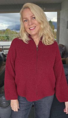 Hovedbilde EIRA ZIP KNIT CARDIGAN (ssh80055 ) - dark red