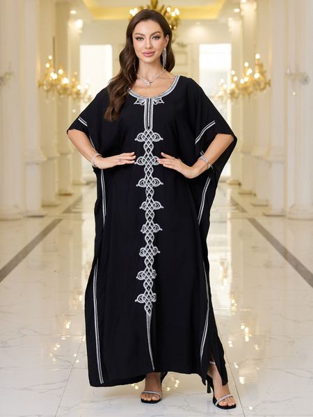 Tetouan Kaftan – Black & Silver 
