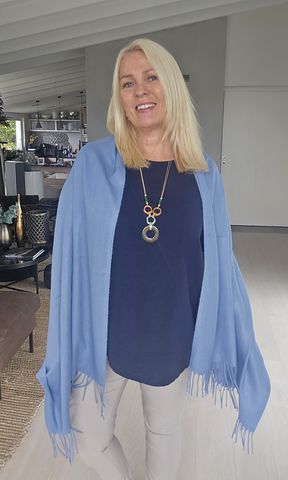 Hovedbilde SOFT DRAPE SCARF -  mellom bl&aring;