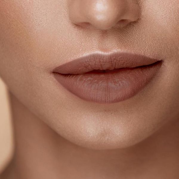 PRETTY LIPS MATTE - BROWN - Soivre Cosmetics