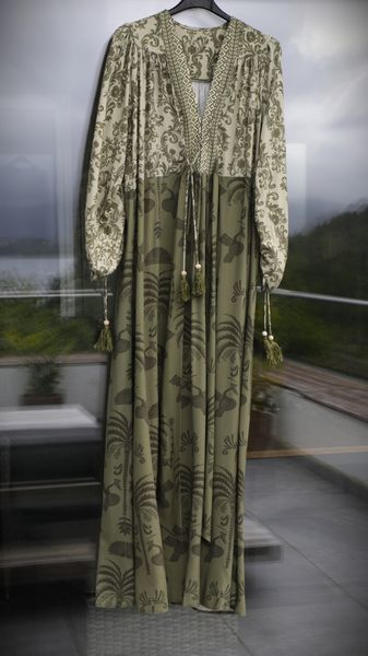 GABRIELLA DRESS –  dusty olive (116 )