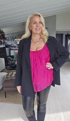 Hovedbilde ENIE LEGGINGS & lekre topper
