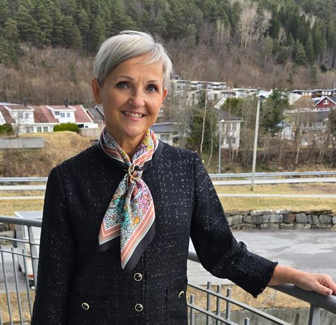 Hovedbilde ISADORA SILK SCARF ( 19326 )– LIGHT PEACH, ...