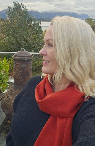 Hovedbilde ESSENZA ELIDA SCARF – 100 % CASHMERE - ...