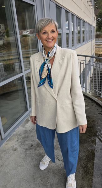 ZELIE SILK SCARF (rs13 ) – BLUE, CREAM & BEIGE