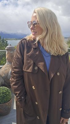 Hovedbilde TRENCHCOAT - med tilbeh&oslash;r