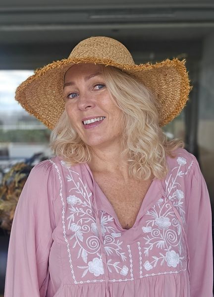 CAPRI STRAW HAT- beige