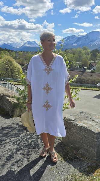 THALASSA KAFTAN - SHORT – white & gold - ca. 15 juni levering
