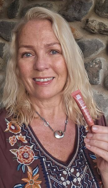 EXTRA VOLUME LIP BALM – SOIVRE COSMETICS